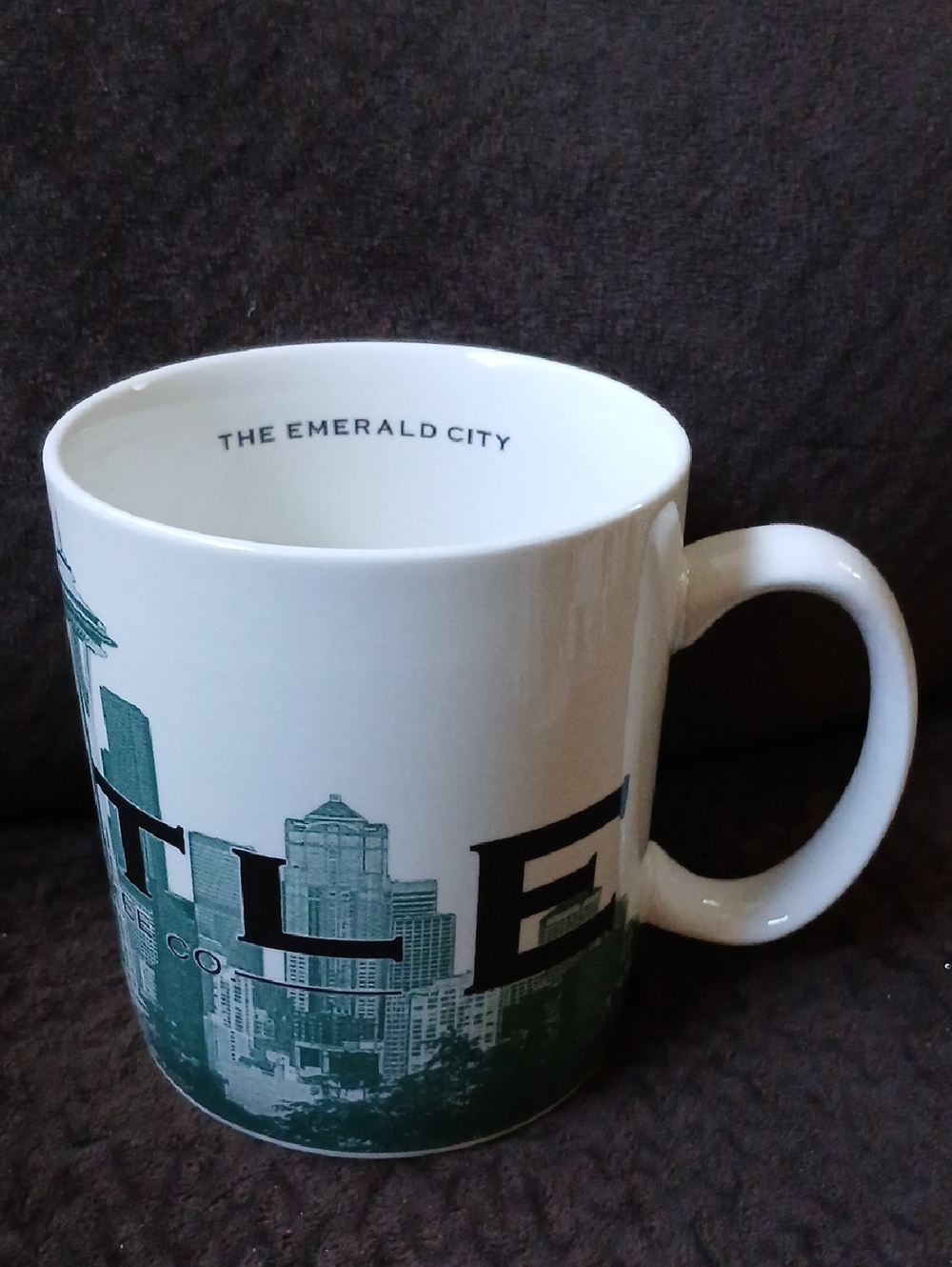Vintage 2002 Starbucks Barista Skyline Series Seattle Coffee Mug Series One